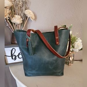 KMM Atlantic blue tote with matching tassel